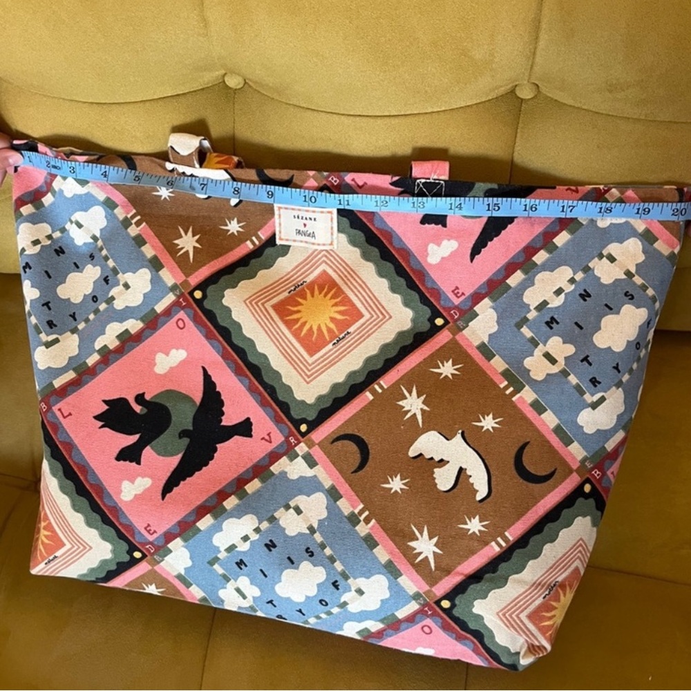 💫Sezane X Pangea Patterned Fabric Tote Bag - Picture 4 of 11